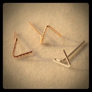 Pure Hand Made Vintage Style Homemade V Shape